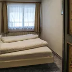 Apartment Schoene Ferienwohnung-Fuegen *