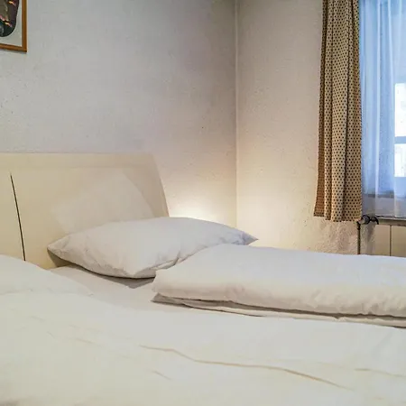 Schoene Ferienwohnung-Fuegen Fuegen