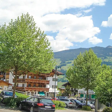 Apartament Schoene Ferienwohnung-fuegen *