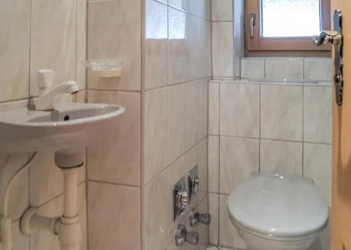 Apartamento Schoene Ferienwohnung-fuegen Fügen